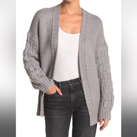 Cotton Emporium Sweaters - Cotton Emporium Knit Balloon Sleeve Cardigan